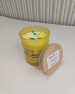 Glas spritzige Zitrone